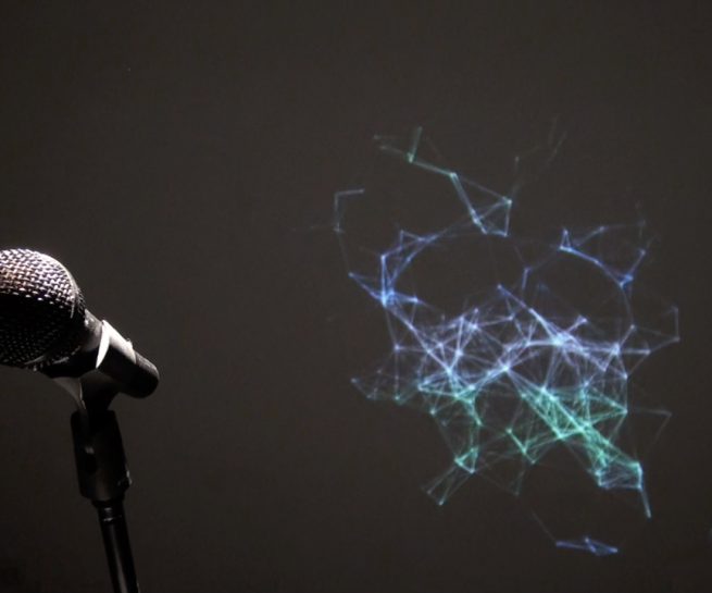 Sobre lo mecánico del discurso Julia Puyo